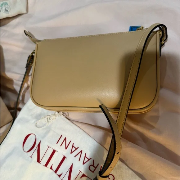 Valentino Beige Crossbody Bag Vlogo embellished faux raffia - Picture 12 of 16